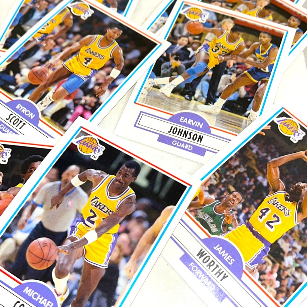 NBA 1990 Vintage Fleer Los Angeles Lakers basketball sports cards mystery pack